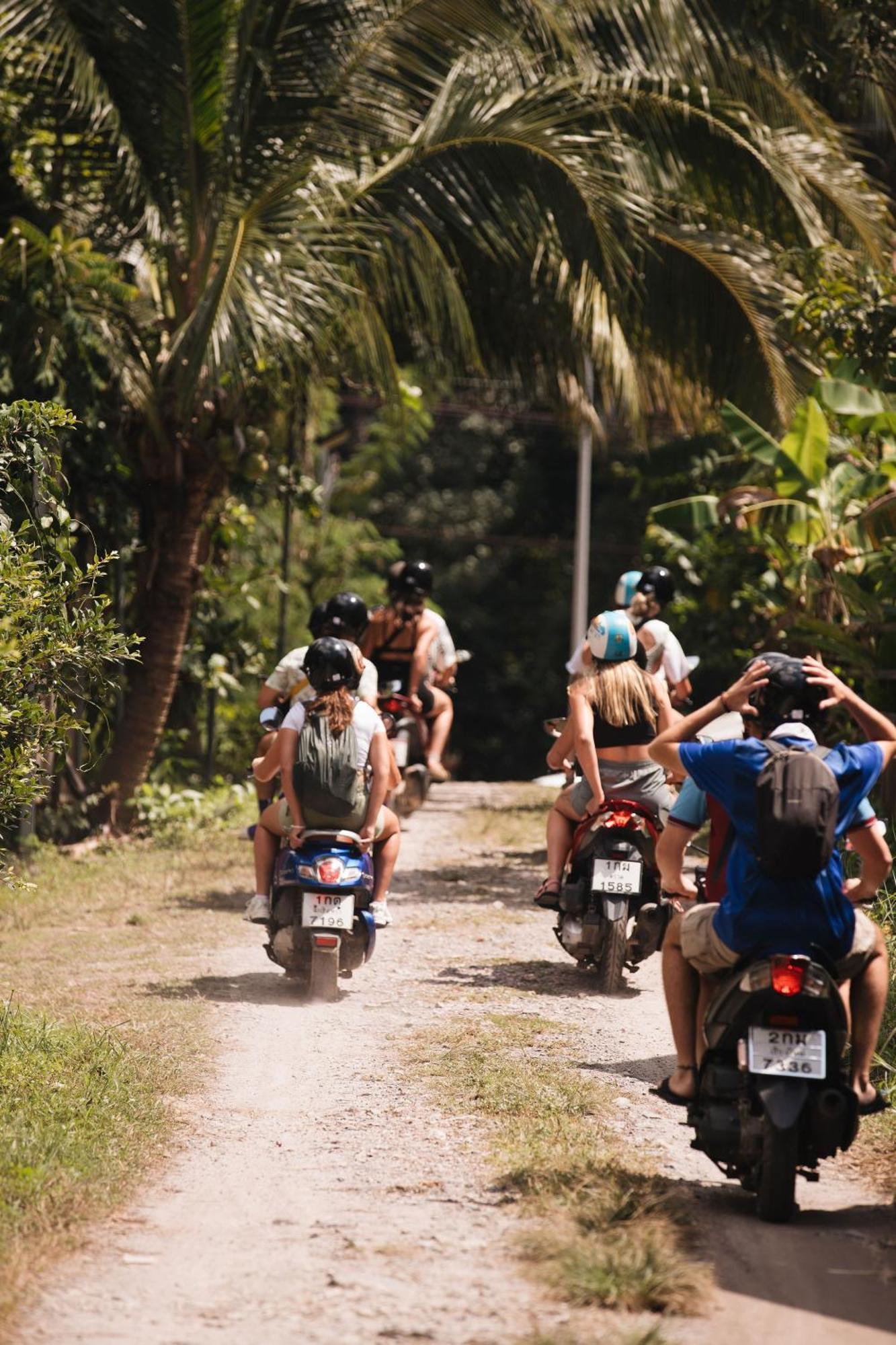 Blanco Hostel Lanta 18 To 35 Ko Lanta Eksteriør billede