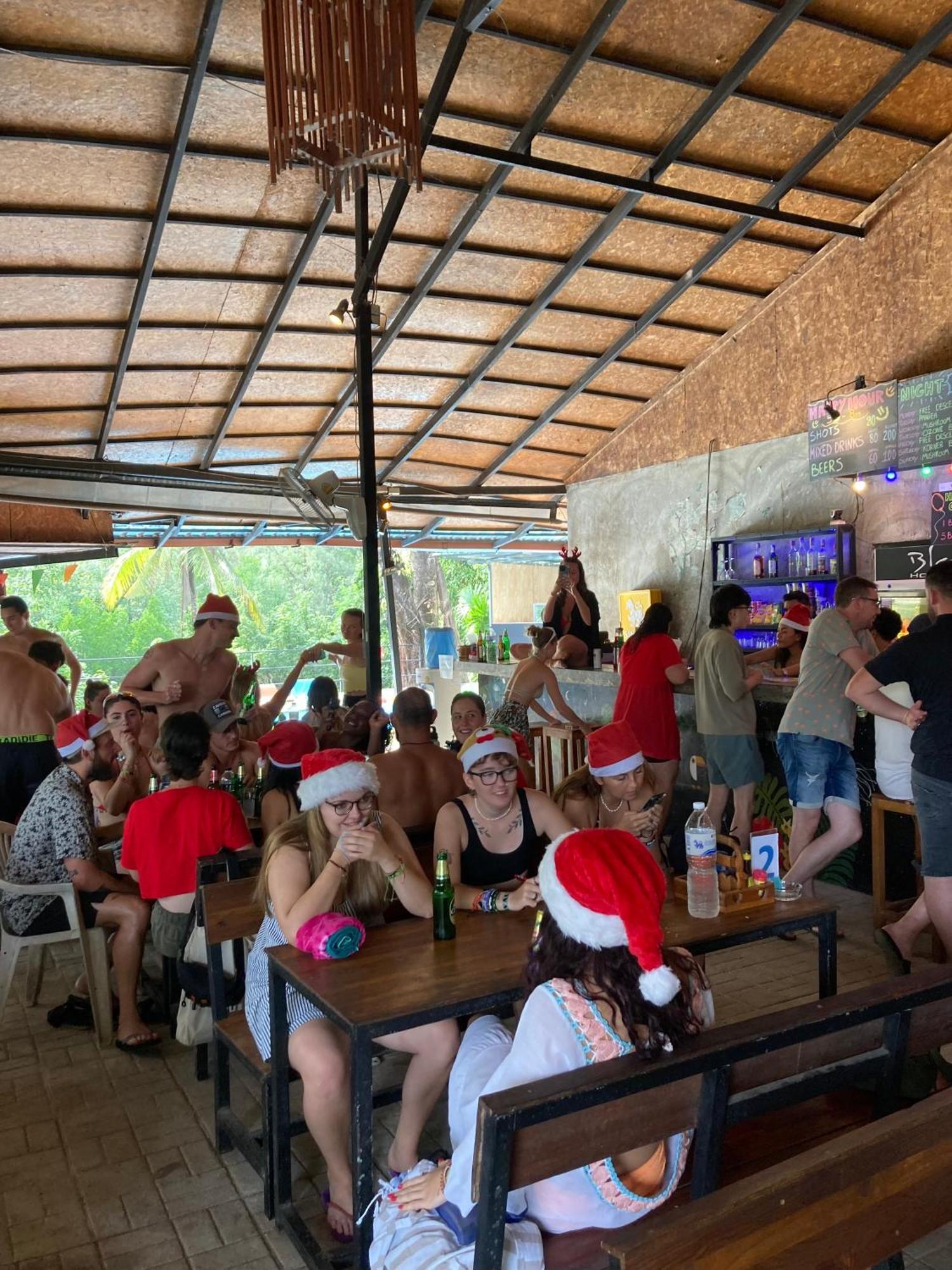 Blanco Hostel Lanta 18 To 35 Ko Lanta Eksteriør billede